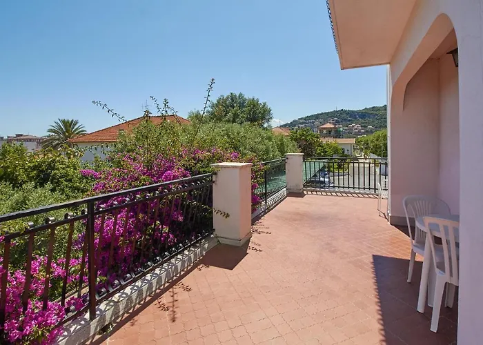 Casa Borgo 5 Pietra Ligure