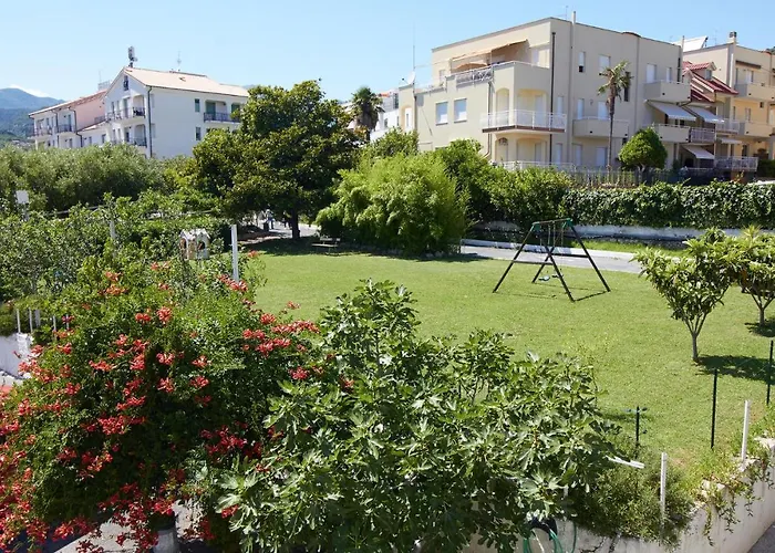 Casa Borgo 5 *