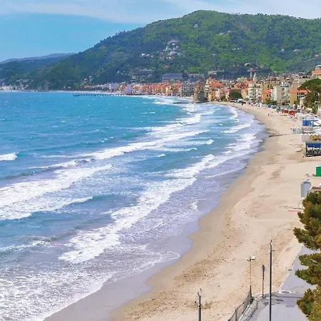 Casa Borgo 5 * Pietra Ligure